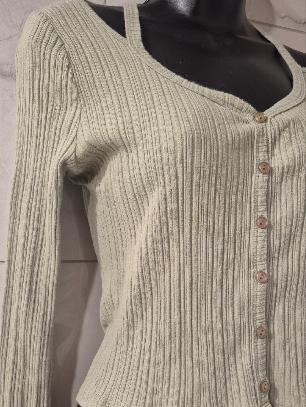 Lush Sage Green Ribbed Cold-Shoulder Button-Front Top - Picture 5 of 8